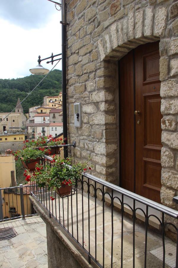 Casa Vacanze Sud E Magia Castelmezzano Eksteriør bilde